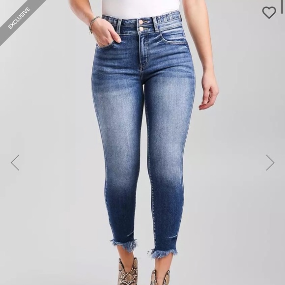 Kancan Signature Kurvy Ultra High Ankle Jean size 28 - Picture 1 of 12